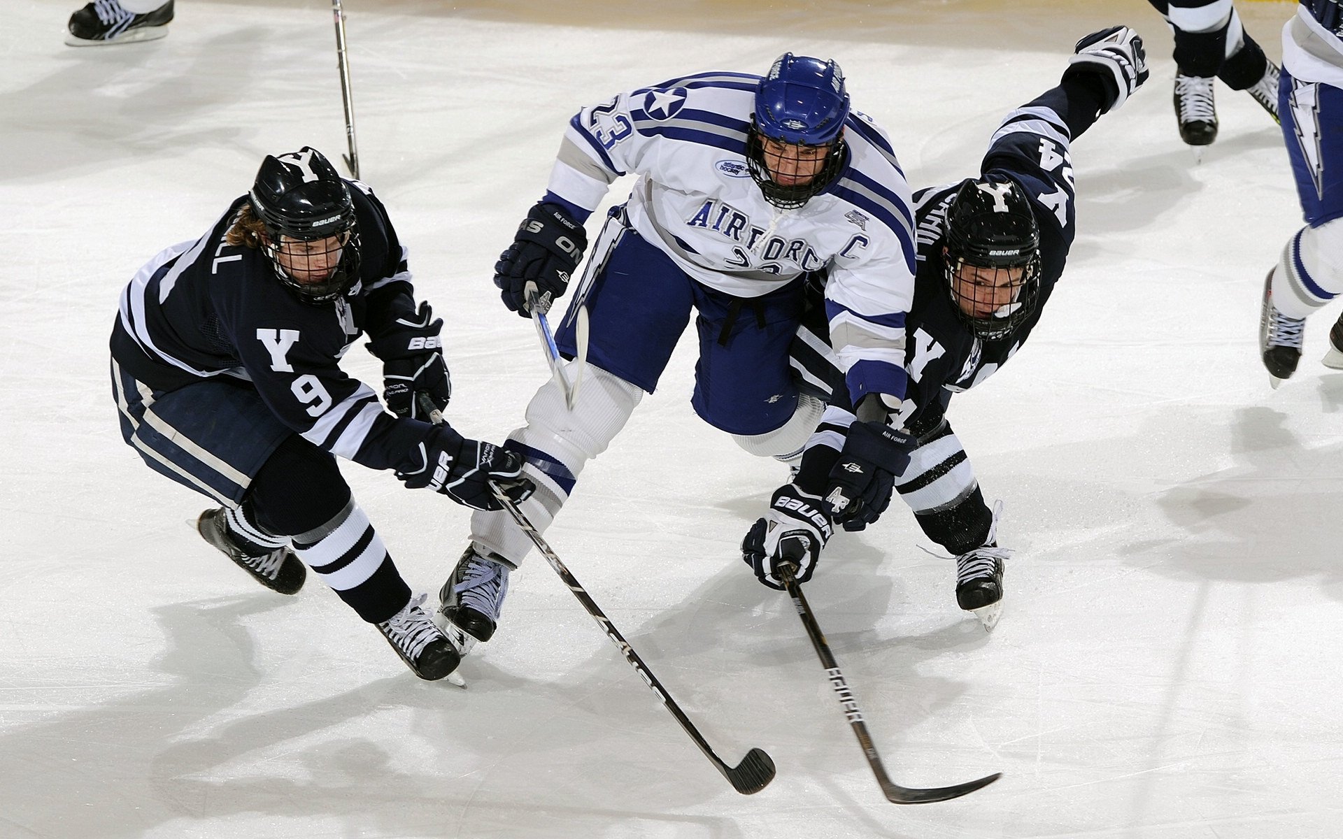 勇士旧将归队参加退役典礼暖心瞬间，勇士队退役的球员有哪些