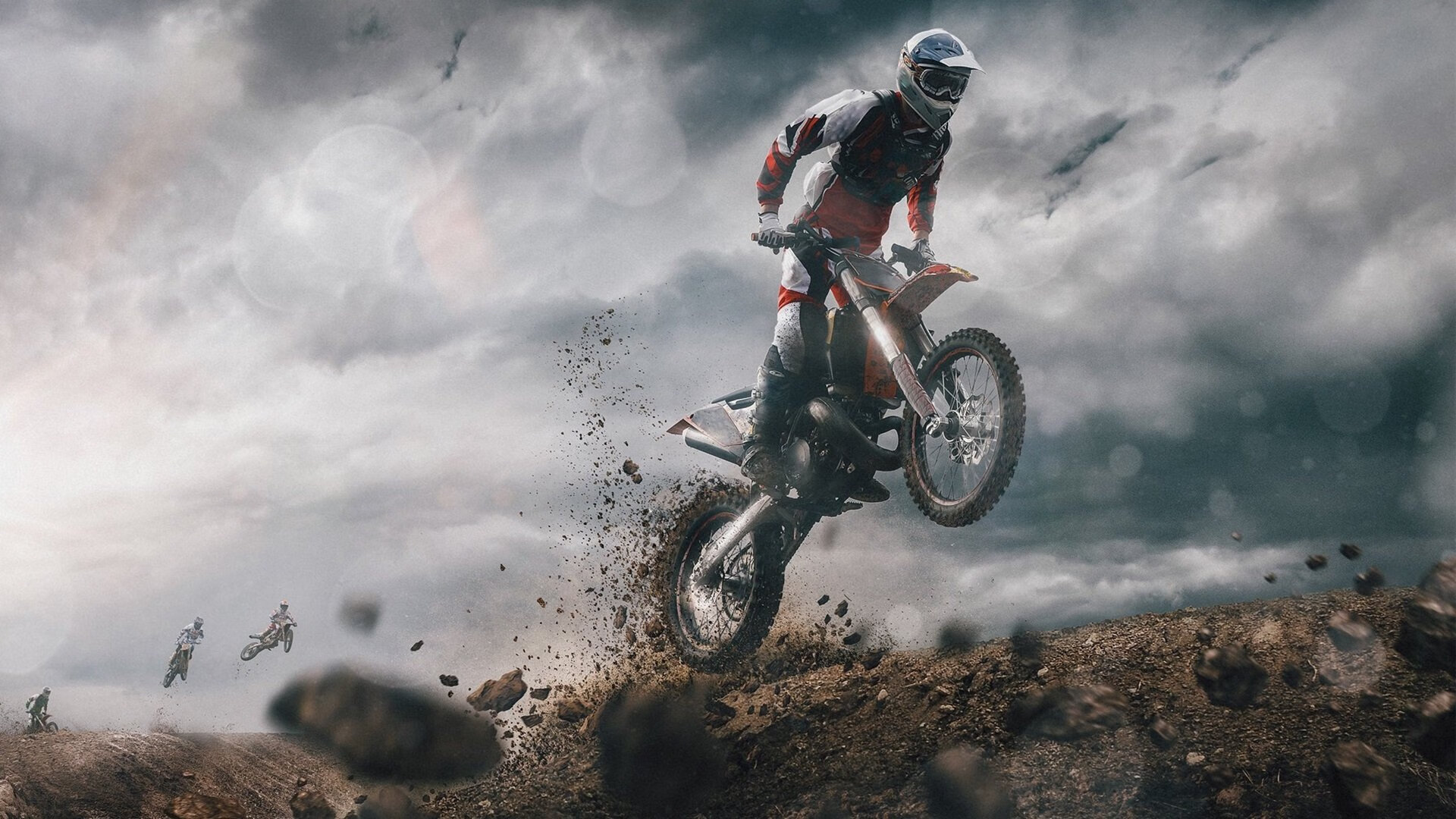 国家队是否考虑建立不同年龄层的技战术模型，进入国家队年龄限制