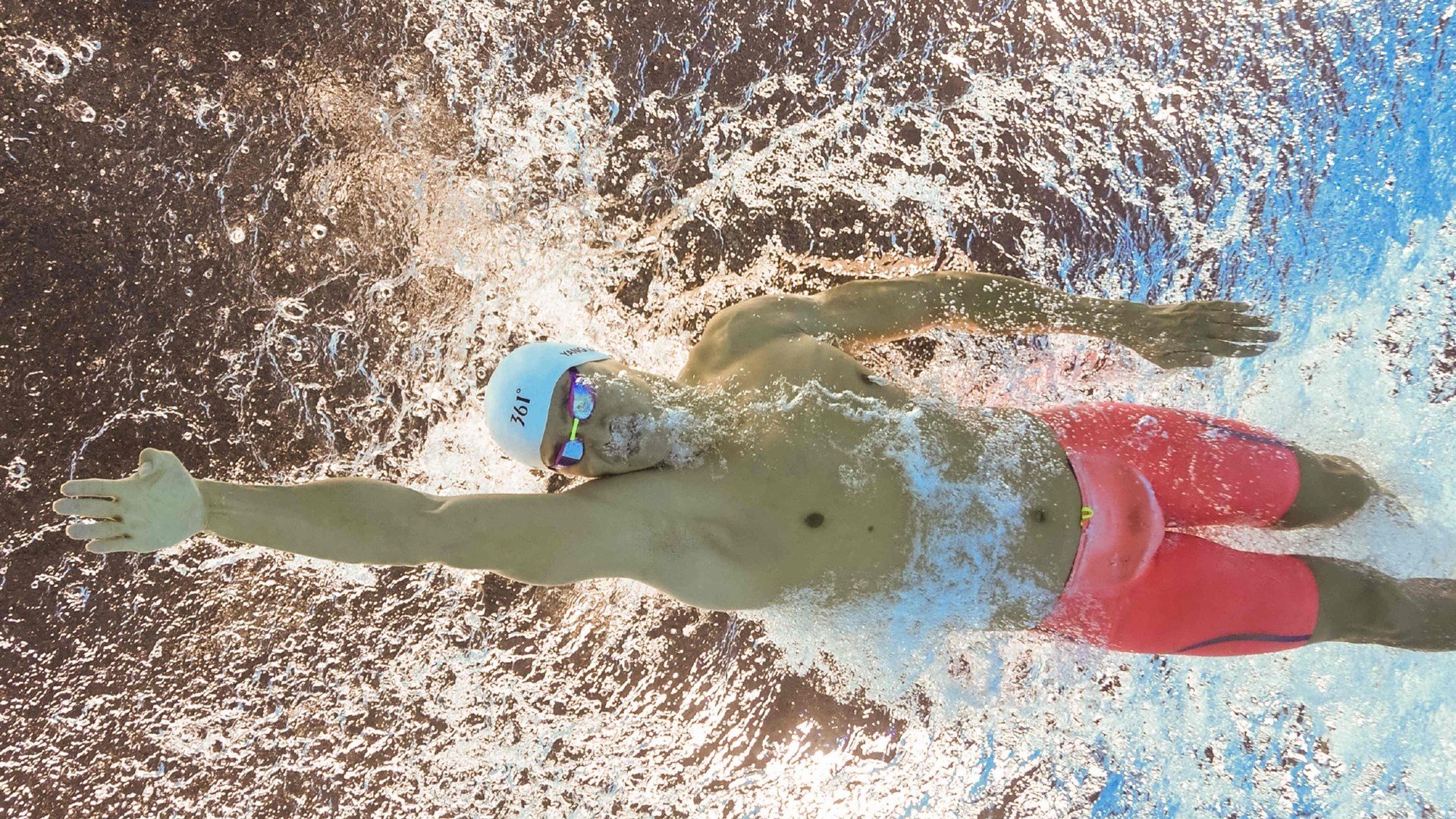 张雪峰账号被限：平台规则不是“玩笑”